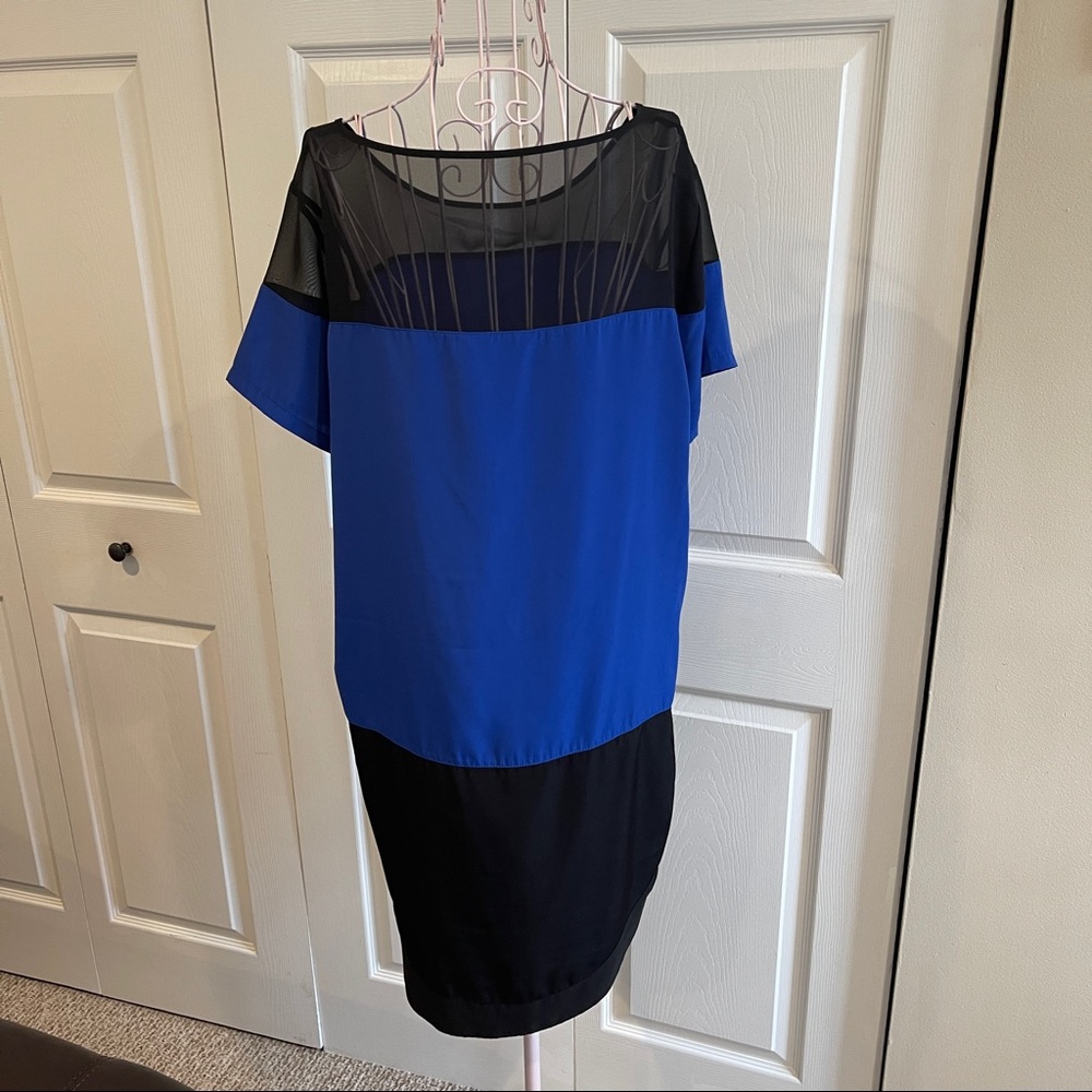 Express Short Sleeve Tunic